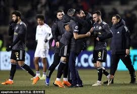 NBA杯战报：亚历山大37分8助，雷霆123-119险胜太阳